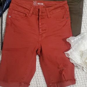 Mid rise thigh shorts